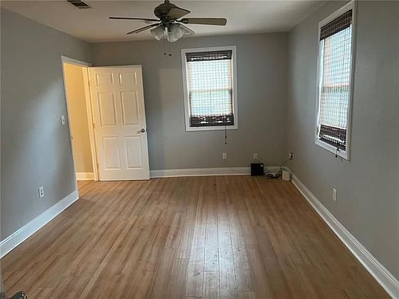 4th image of 222 Alonzo St