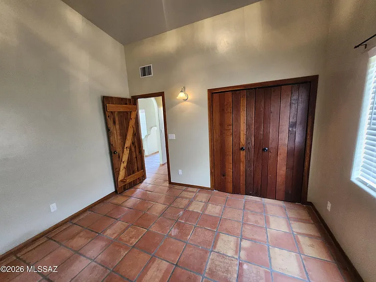 11065 E Snyder Rd — Photo 36