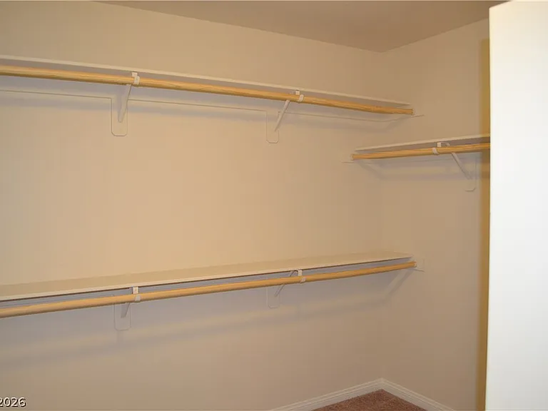 254 Botanic Gardens Dr — Photo 14