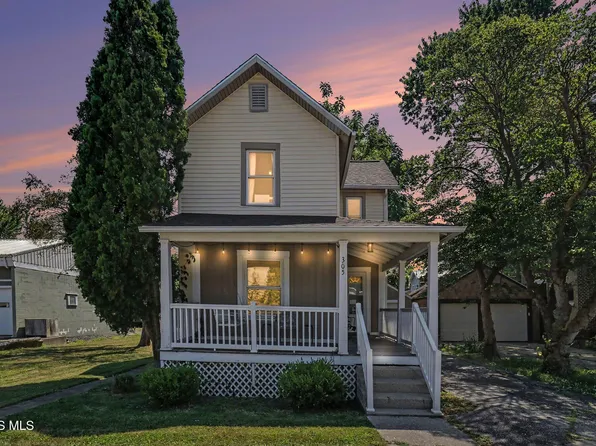 305 S Defiance St, Stryker, OH 43557