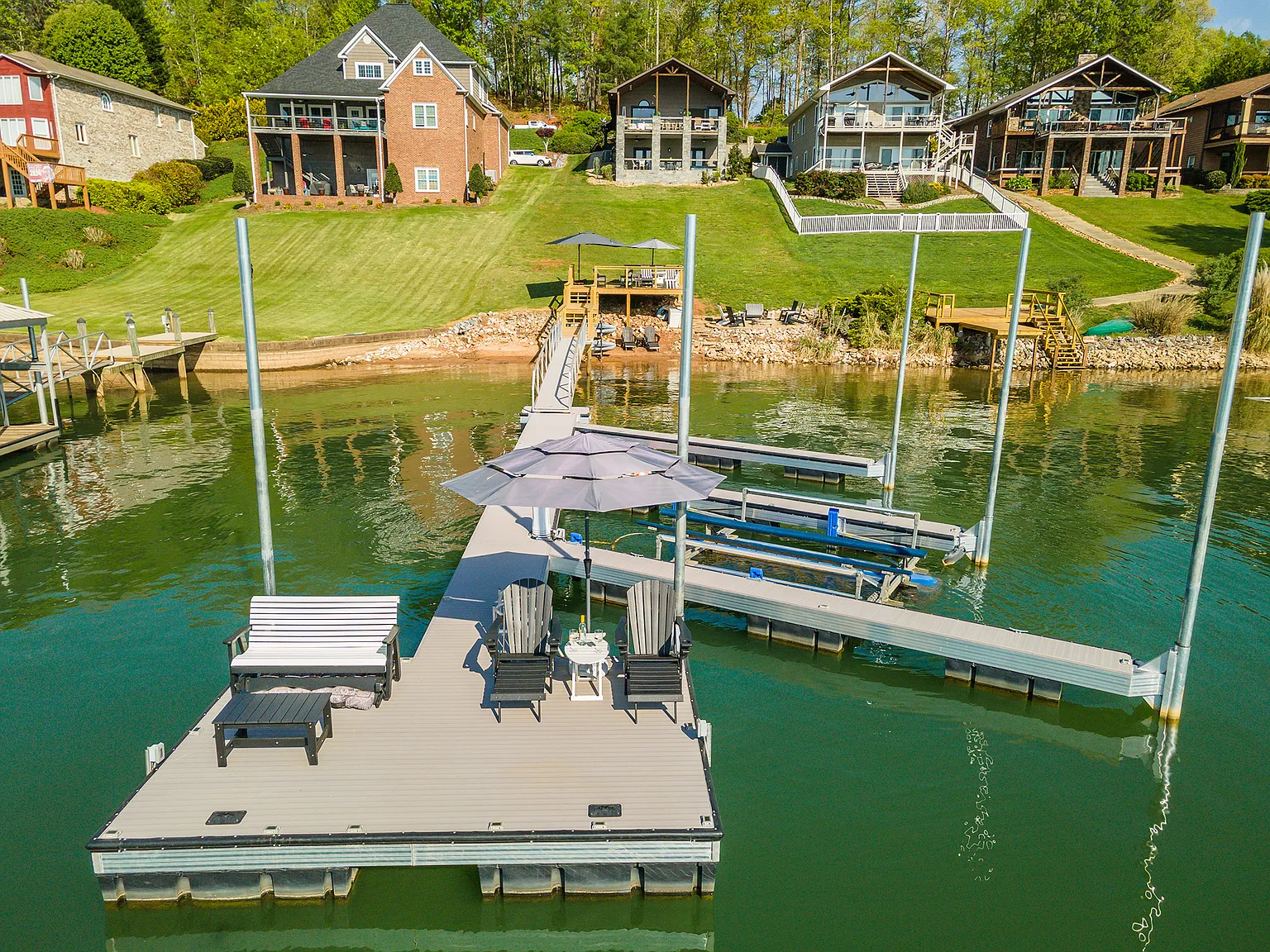 845 Lake Club Dr — Photo 3