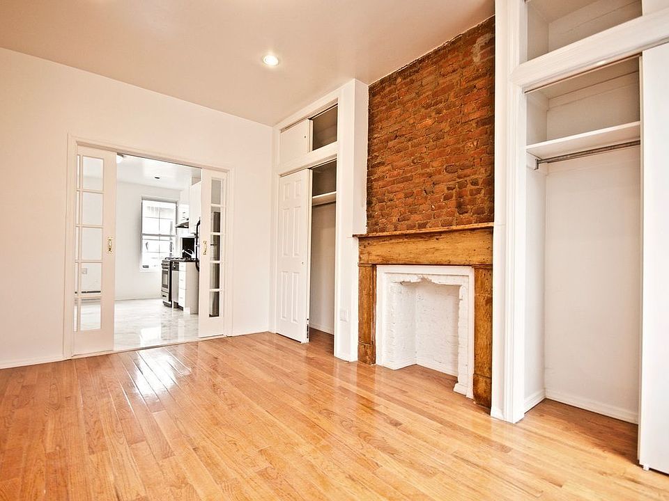 1st image of 214 Bedford Ave #2