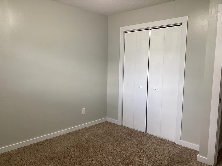 3428 Bramble Ave SW — Photo 12