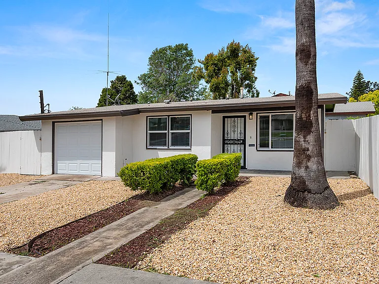 6378 Streamview Dr — Photo 1