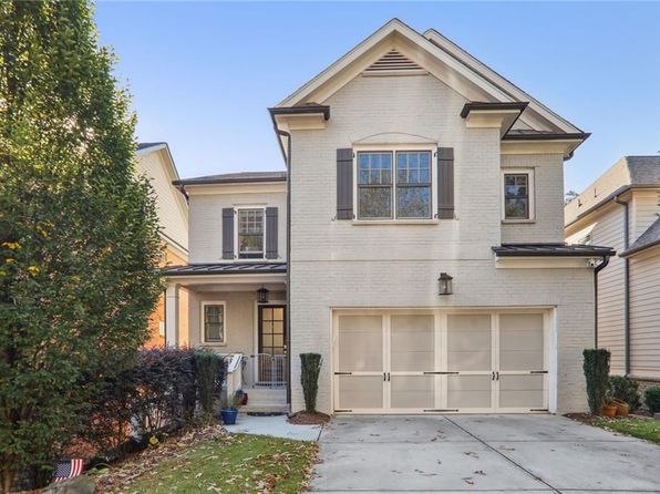 Single-Family in Brookhaven, Georgia