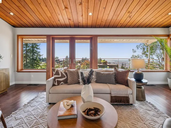 1394 Queens Rd, Berkeley, CA 94708