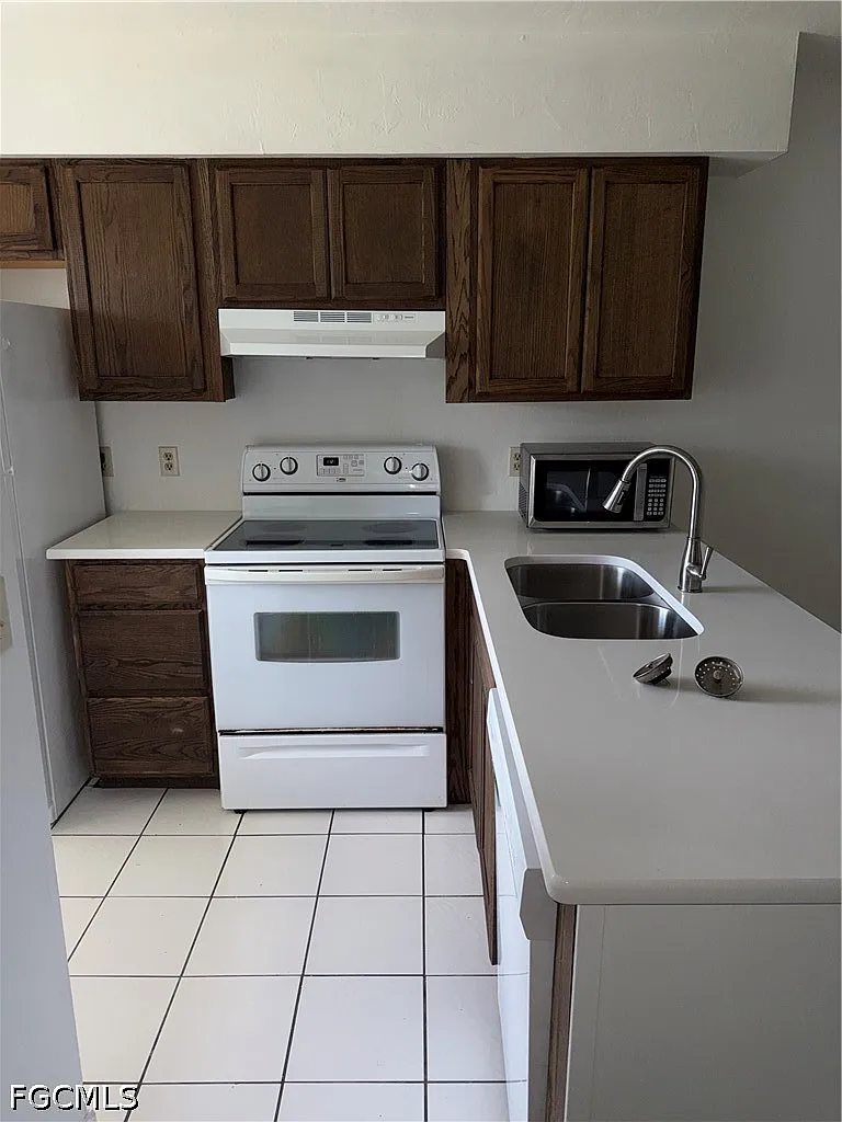22523 Westchester Blvd — Photo 1