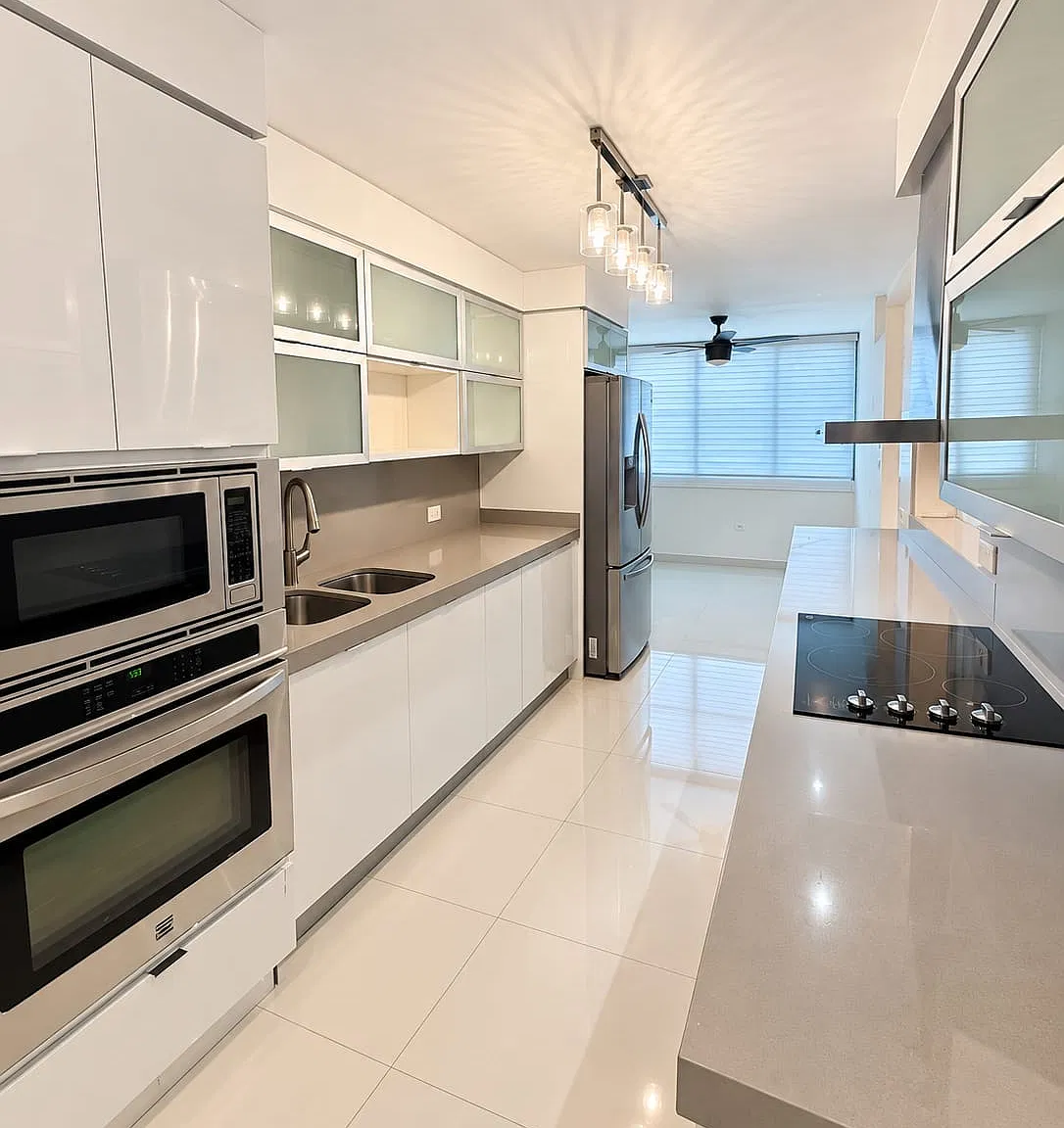 3 bed, $3,500 — Photo 4