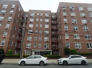 63-45 Saunders St APT 4F, Rego Park, NY 11374