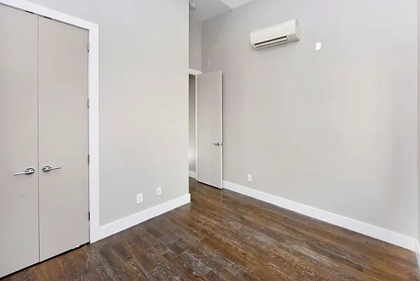 Rented by Compass | media 4