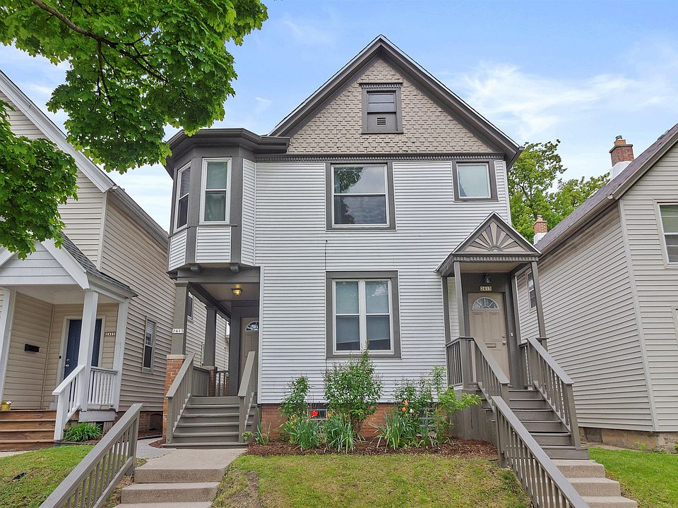 1st image of 2413 N Oakland Ave #2415