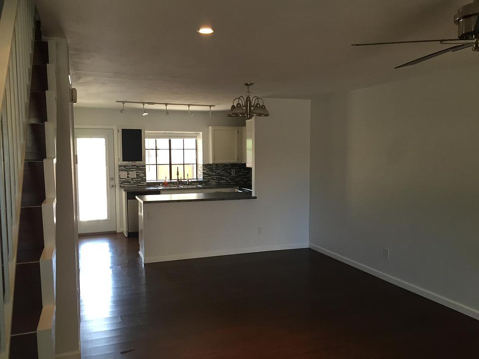Looking at the kitchen from the Living Room