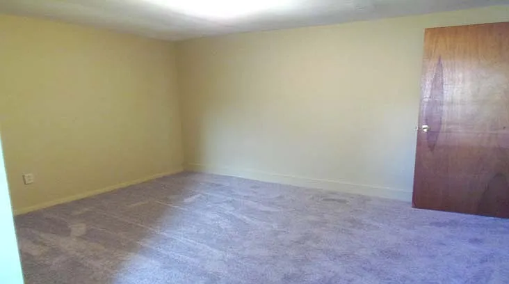 6 E Main St #5 — Photo 14