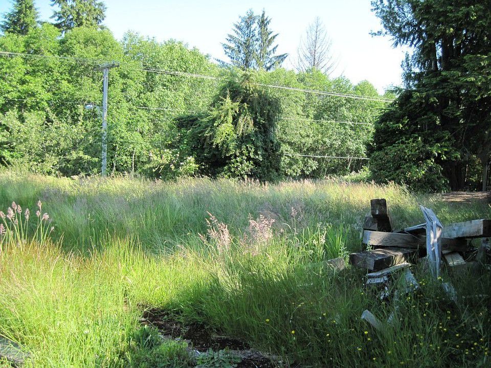 2nd image of 2609 Bench Dr