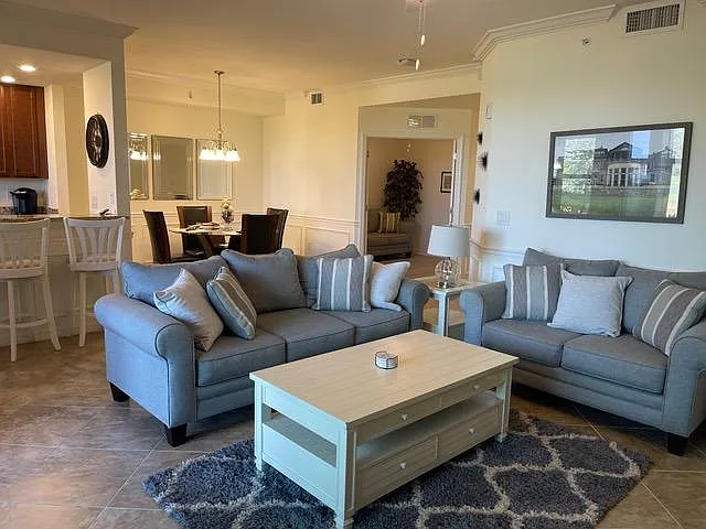 5557 Palmer Cir #103 — Photo 4