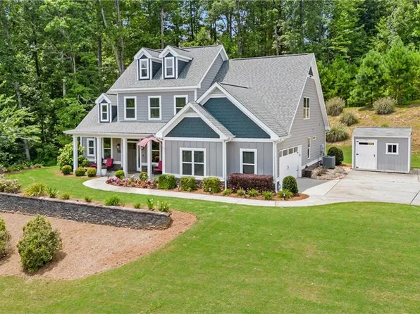 4231 Quail Creek Dr NE, Flowery Branch, GA 30542