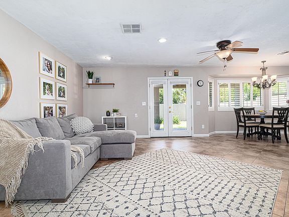 3rd image of 4639 W Orchid Ln