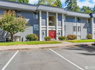 8609 Zircon Dr SW UNIT E4, Tacoma, WA