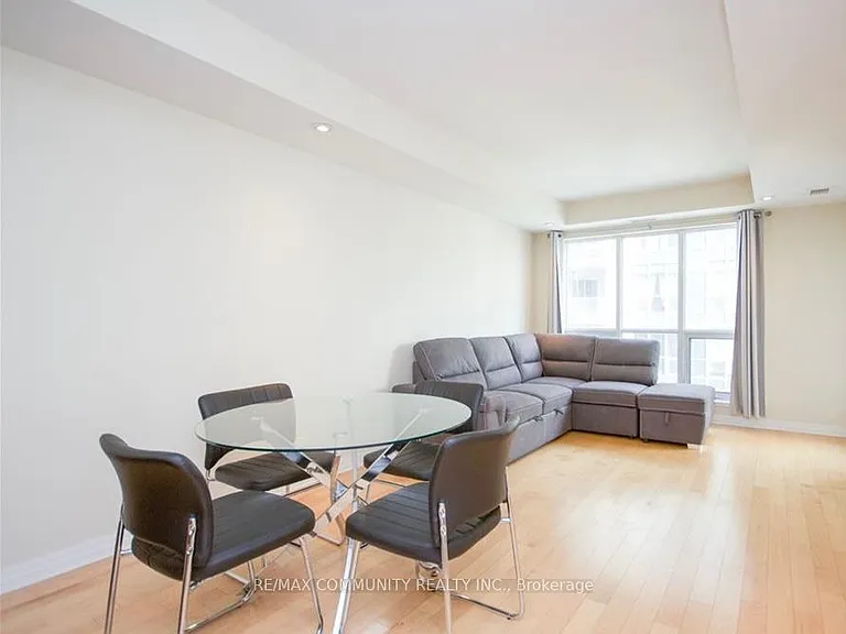 242 Rideau St #2507 — Photo 3