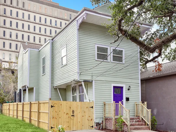 2614 Banks St, New Orleans, LA 70119