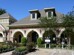 3360 Rogerdale Rd #527, Houston, TX 77042