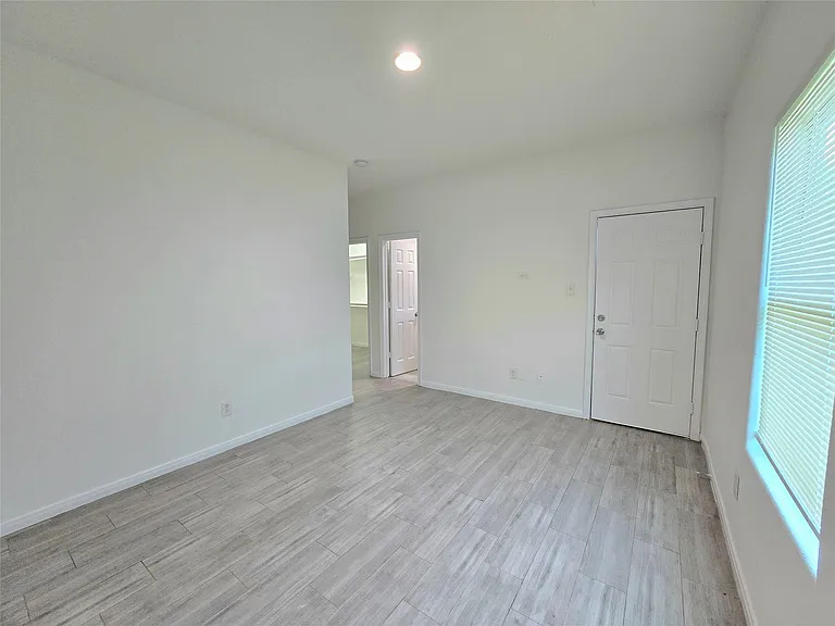 3702 Wylie St #A — Photo 12