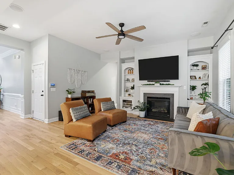 8636 Sagekirk Ct — Photo 18