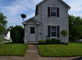 1096 Belleview Ave, Barberton, OH
