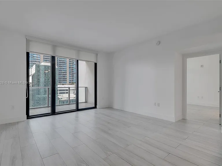1010 Brickell Ave #1904 — Photo 12
