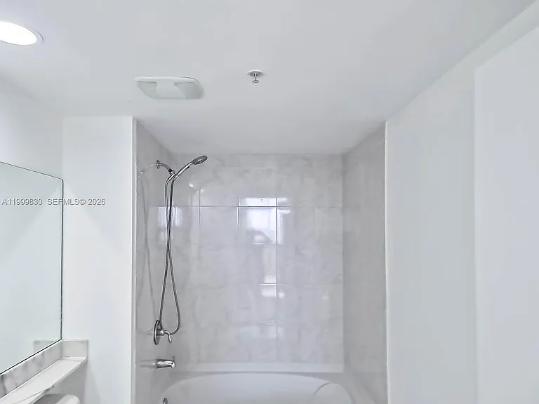 2775 NE 187th St #513 — Photo 5