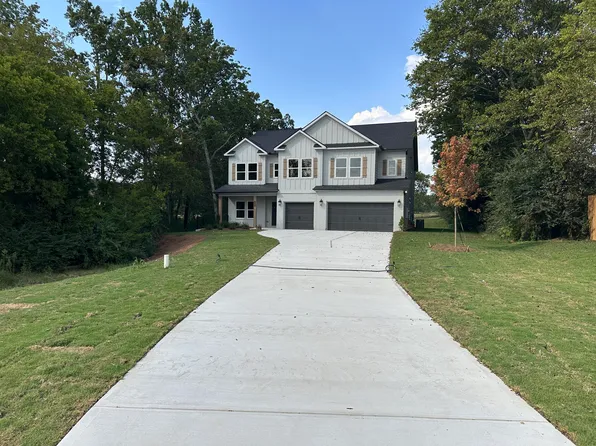 2298 Firelight Way #1, Ooltewah, TN 37363