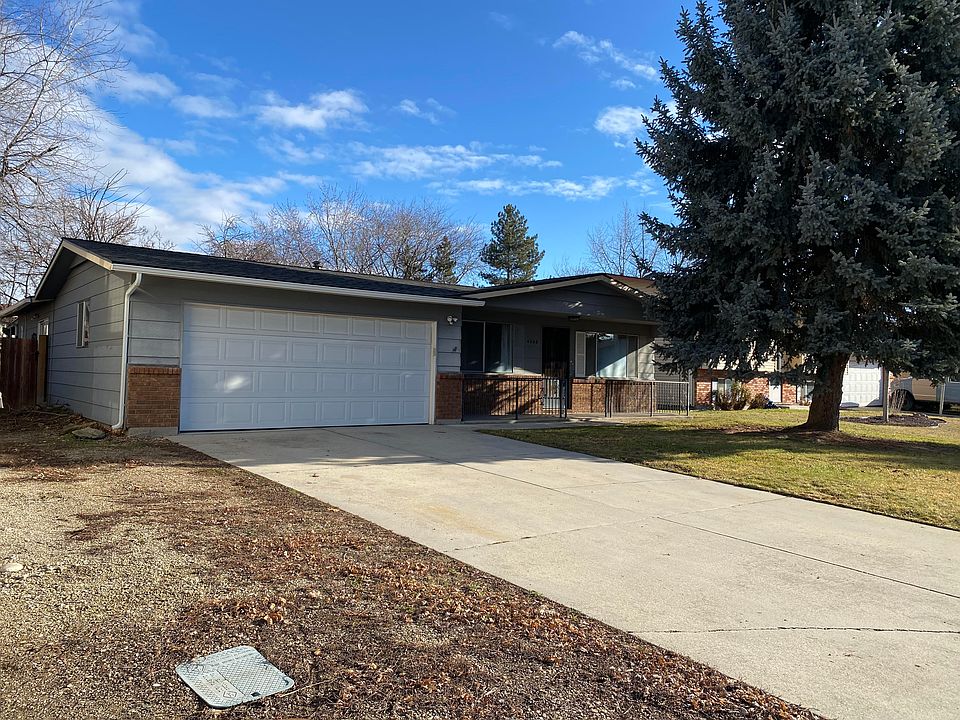 2-car garage
