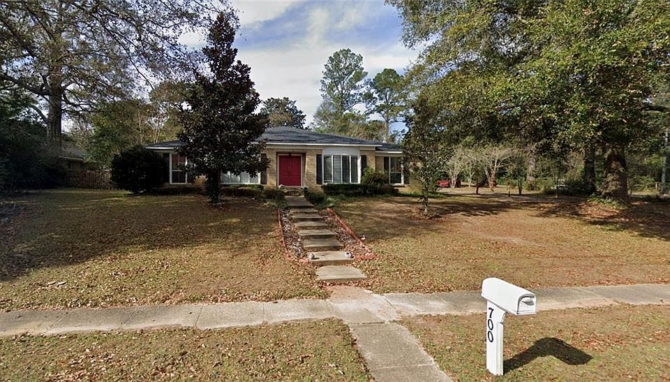 1st image of 700 Spring Station Rd