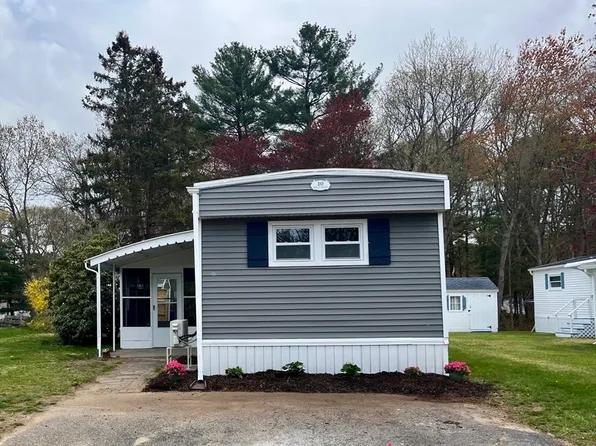 10 Holly Rd, Taunton, MA 02780