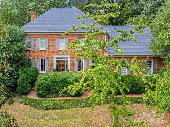 7427 Saint Clair Dr, Charlotte, NC 28270