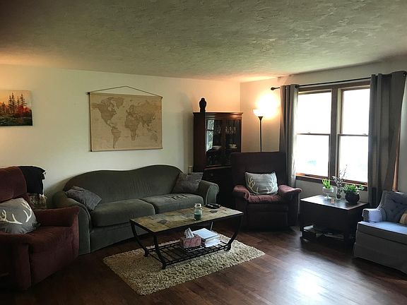 2nd image of 1525 South Ave