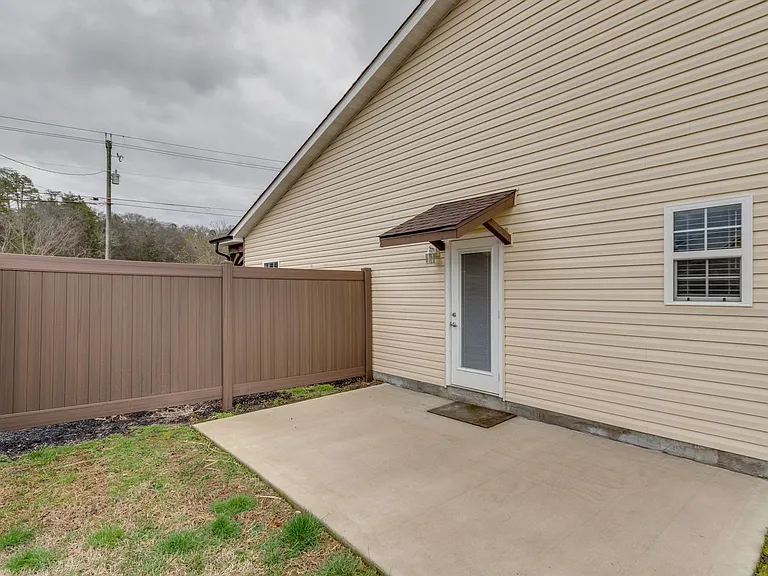 1686 McCleary Bend Rd — Photo 13