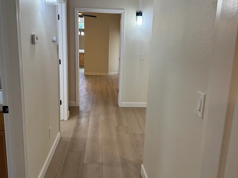 845 E Green Acres Dr — Photo 20