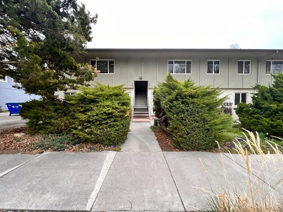 1st image of 1500 N 10th St #598-7