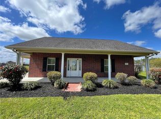 5751 Amoco Rd, Iowa, LA 70647