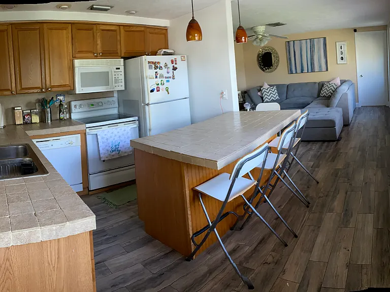 3230 Ashton Rd — Photo 2