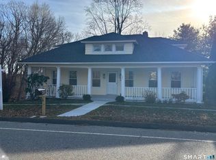 480 Shelton Rd, Trumbull, CT 06611