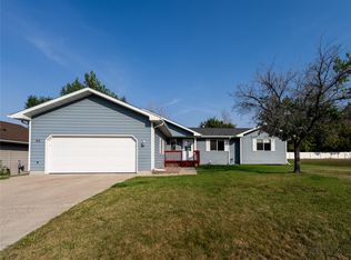 93 Treasure State Dr, Great Falls, MT 59404