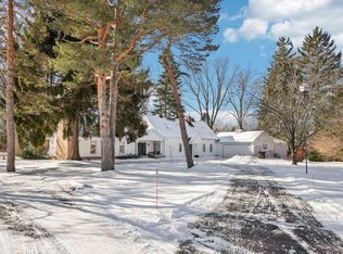 1425 East Fairy Chasm ROAD, Bayside, WI 53217