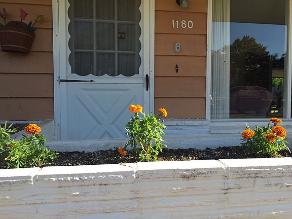 Front Brick Planter