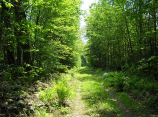 120 South St, Petersham, MA 01366