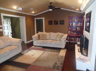 1327 Whispering Hl, Ada, OK 74820