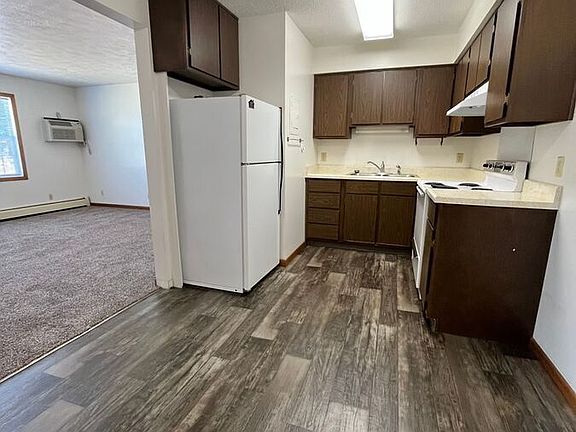 4th image of 3505 S Hawthorne Ave #5