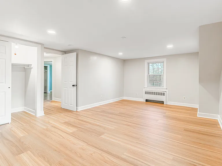 119 Green St — Photo 18