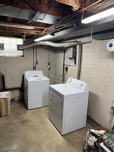 basement laundry room